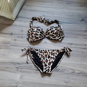 Victoria's Secret Bombshell Leapard Print Bikini